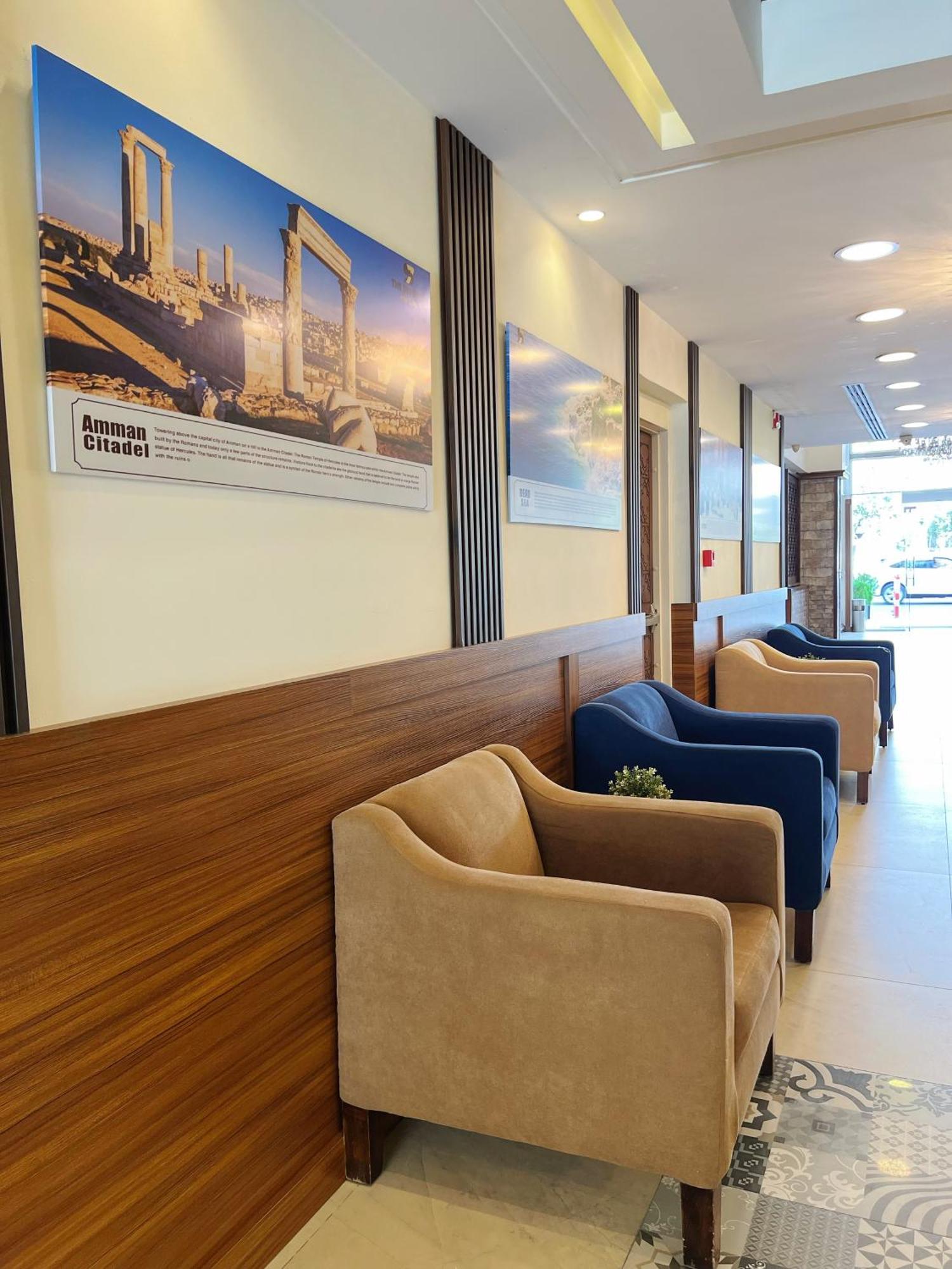 The Seventh Star Hotel Suites Amman Exterior photo
