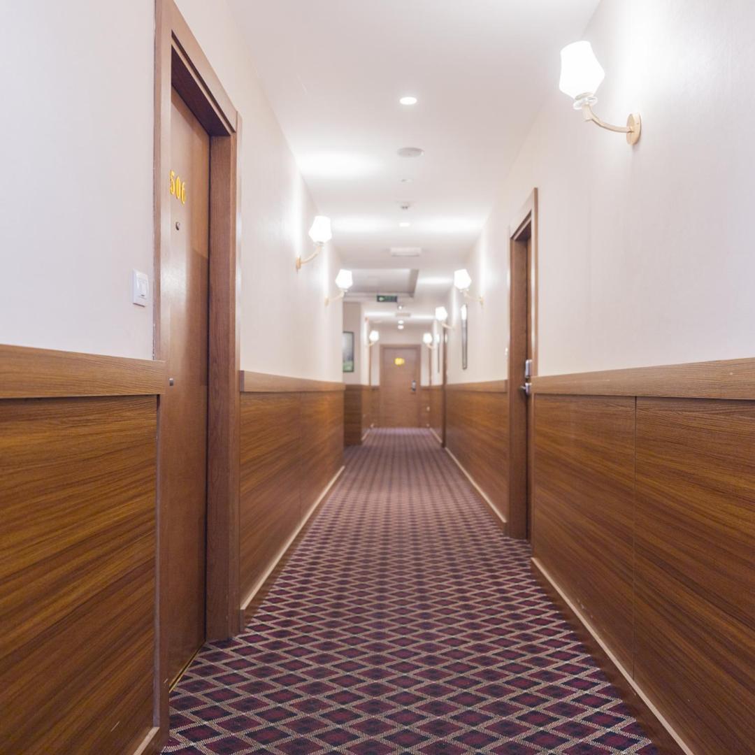 The Seventh Star Hotel Suites Amman Exterior photo